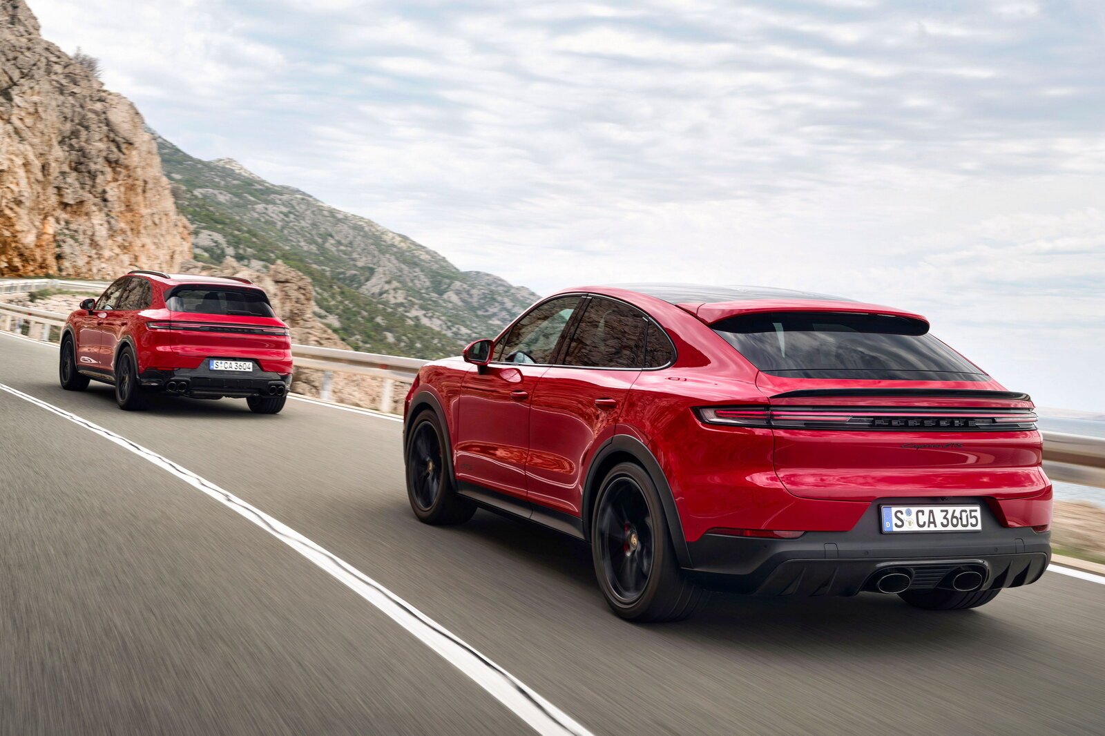 porsche-cayenne-gts-2024